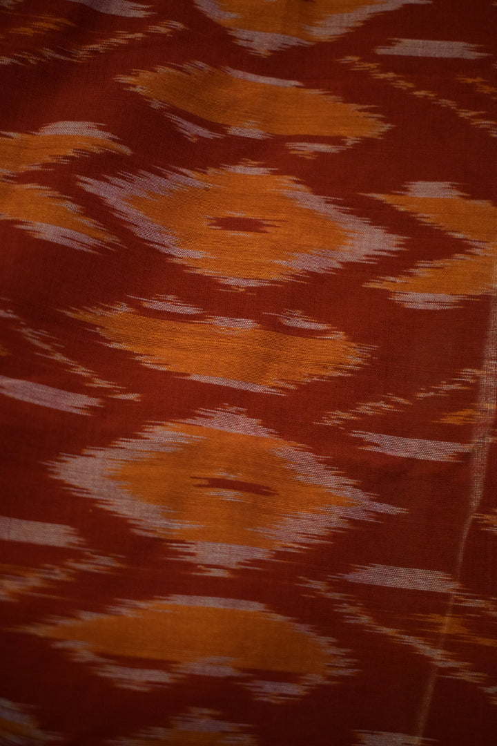 Rudrāni-Red Cotton Pochampalli Ikat Saree