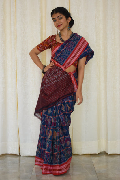 Tanmayi: Teal blue Nabakothi cotton saree